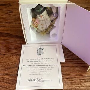 2000 Lenox annual snowman ornamentsent